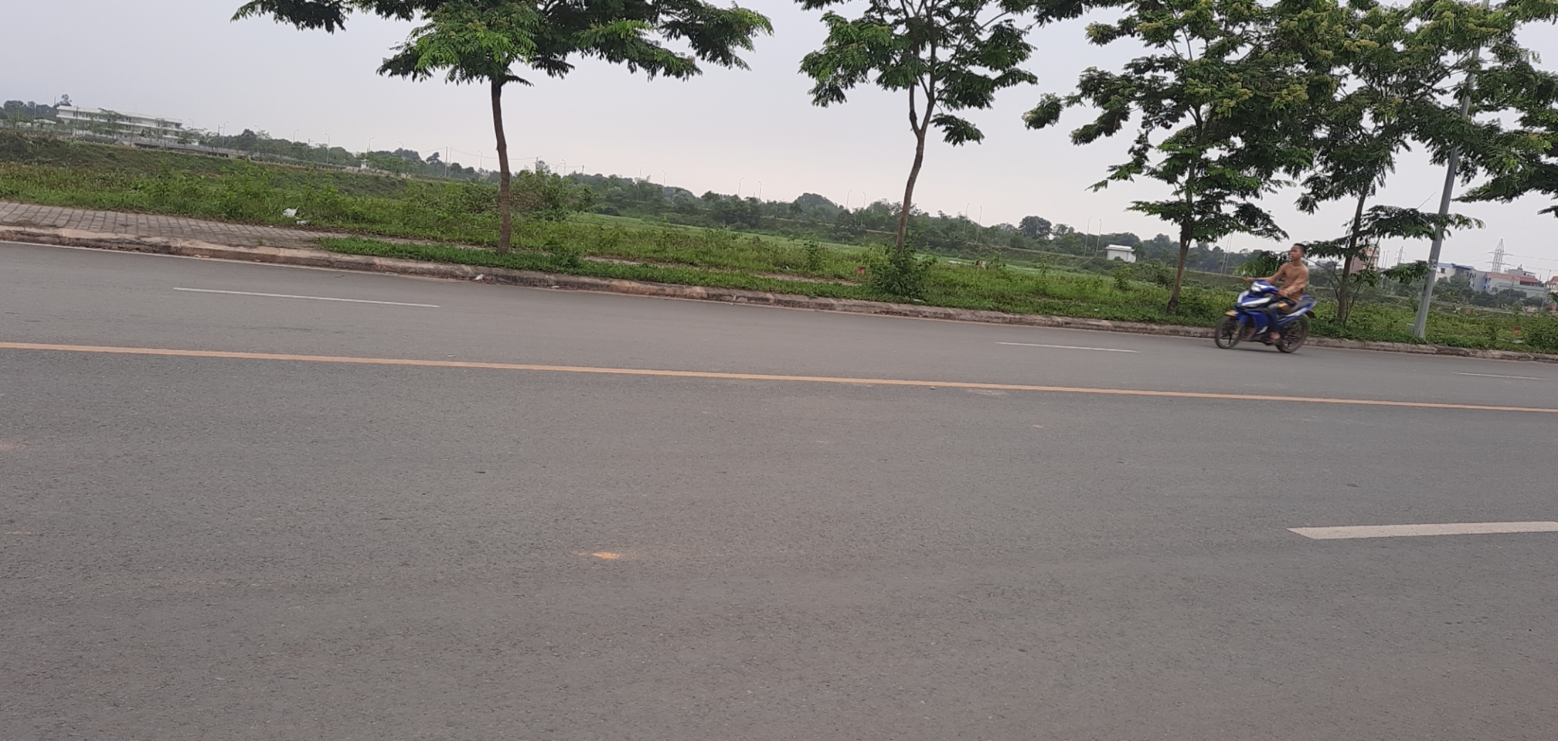 Mở Bán Lô Đất 125m2 măt hồ Tân Xã, khu Công nghê cao Hòa Lac0