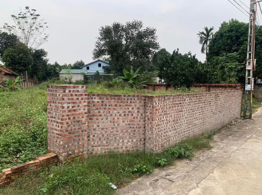 bán đất tại thôn 5 xã tân xã huyện thạch thất0