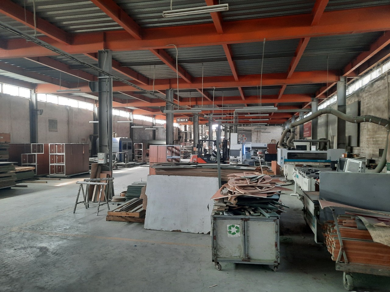 Bán nhanh kho xưởng diện tích 2920m tại Khu Công Nghiệp Lại Yên Hoài Đức0