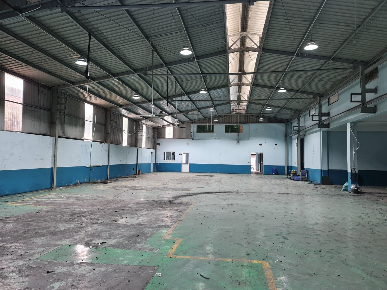 Cho Thuê Kho Xưởng diện tích từ 50m – 1500m0